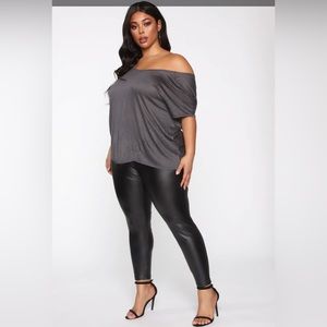 NWT Fashion Nova Simple Perfection Twist Back Top